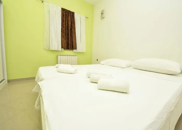 Skroco-1 By Interhome * Maslenica