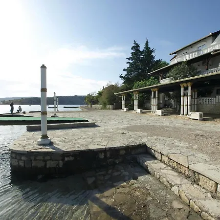 Apartment Apartment Skroco-1 By Interhome *