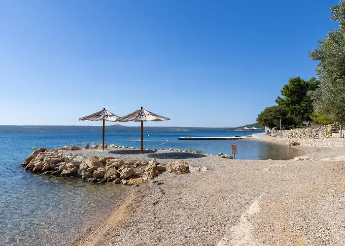 Skroco-1 By Interhome Maslenica